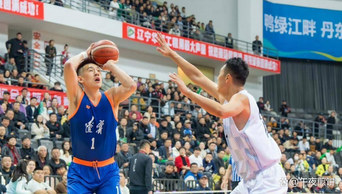 关于德国杯赛程吃紧，北京国安今夜复出首秀，更衣室稳定，球队文化再被提及的信息